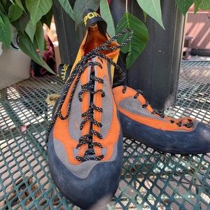 La Sportiva climbing shoes size 43.